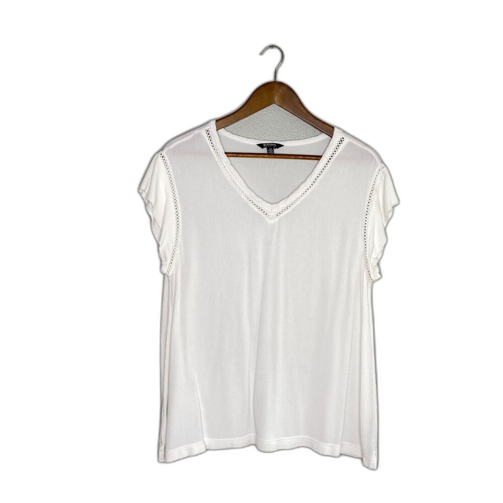 Buffalo David Bitton Women's Large Lightweight V-Neck Short Sleeve Blouse White